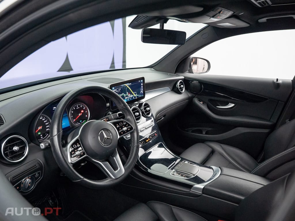 Mercedes-Benz GLC 300 e Coupé 4Matic