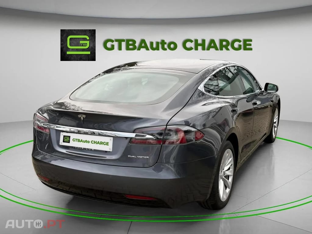 Tesla Model S Standard Range