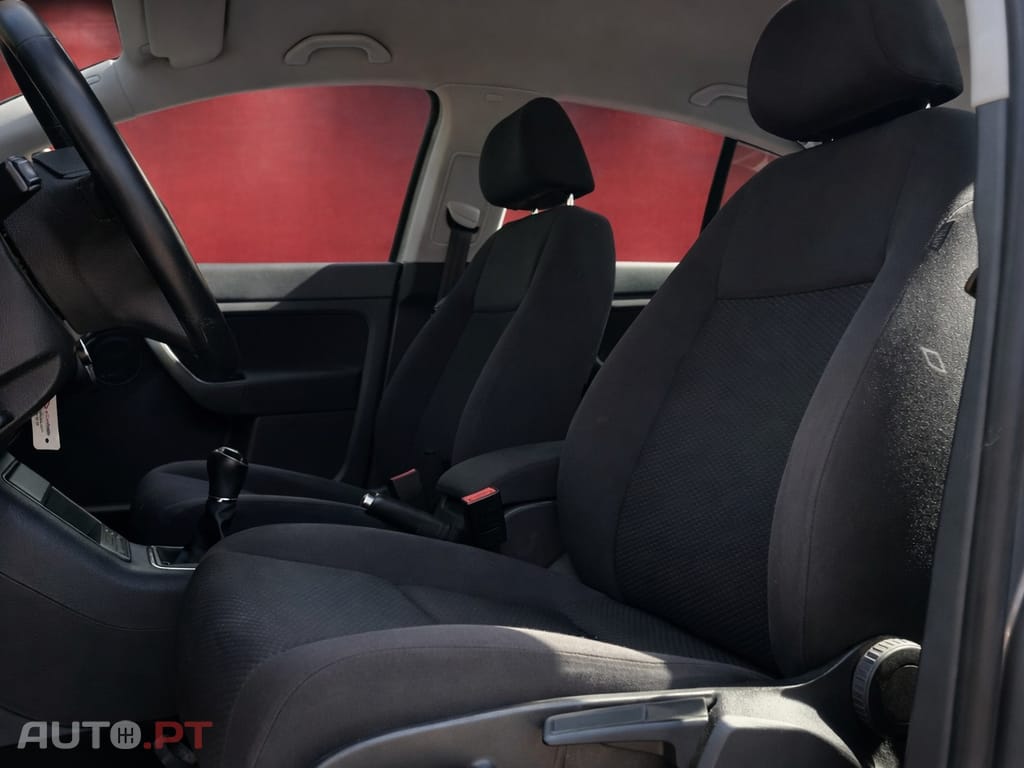 Volkswagen Golf Plus 1.6 TDI DPF Highline