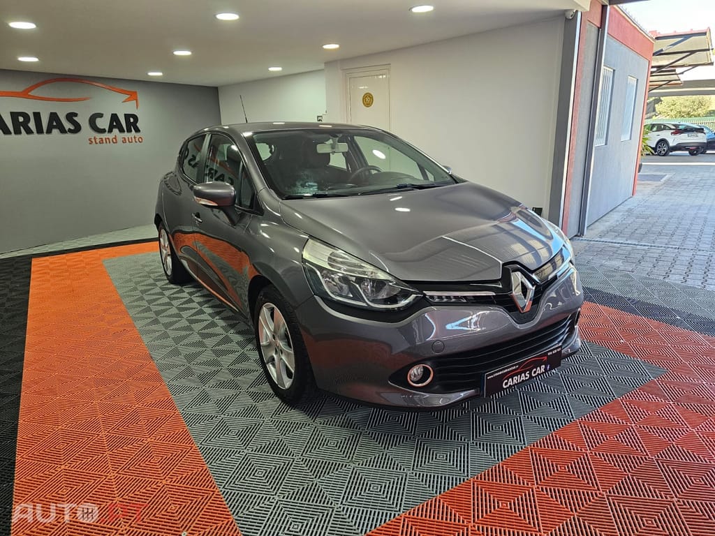 Renault Clio 0.9 TCE Limited