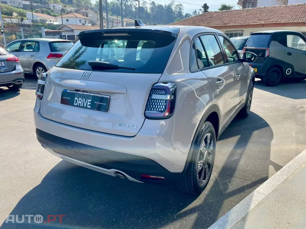 Fiat 600 1.2 Hybrid Icon