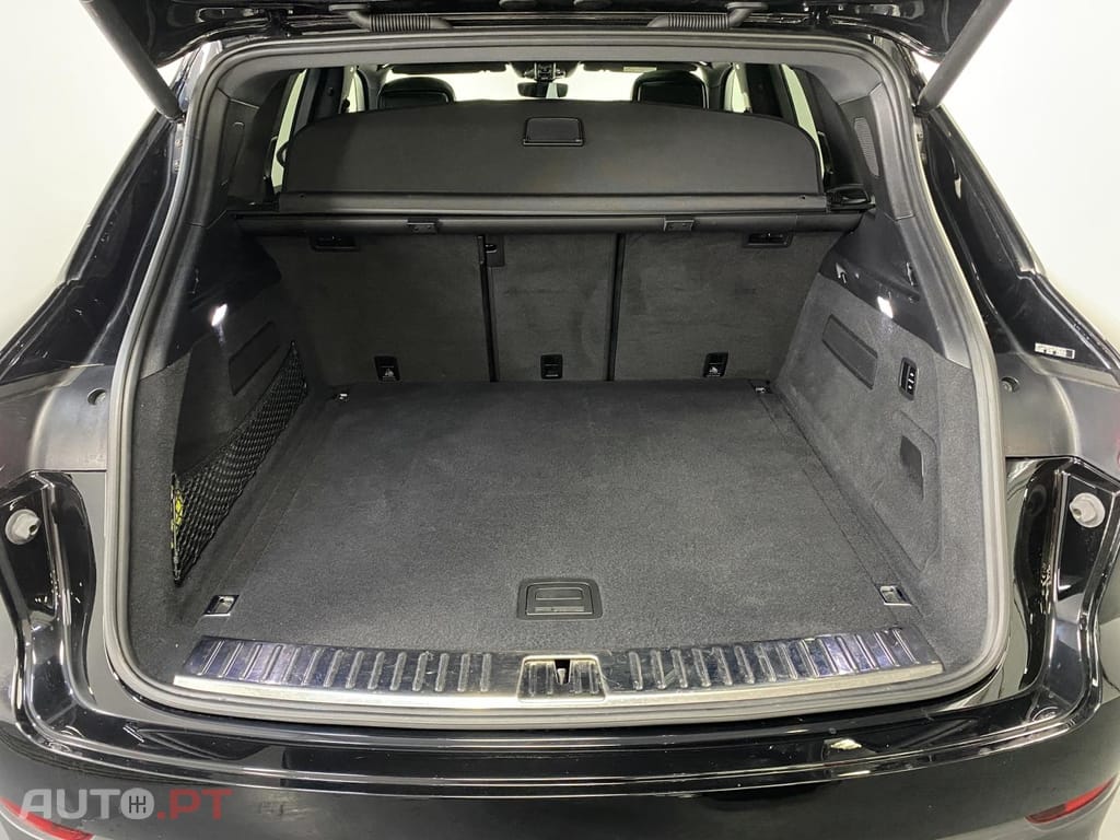 Porsche Cayenne 3.0 E-Hybrid Tiptronic