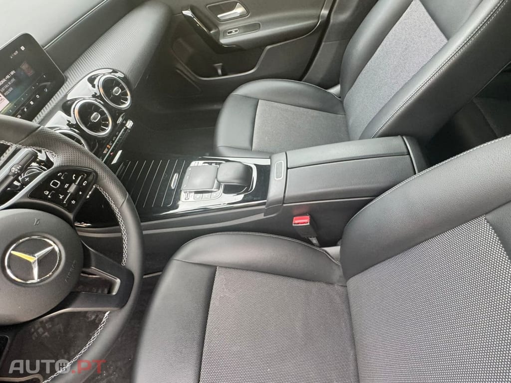 Mercedes-Benz CLA 180 d Shooting Brake Business Solutions Aut.