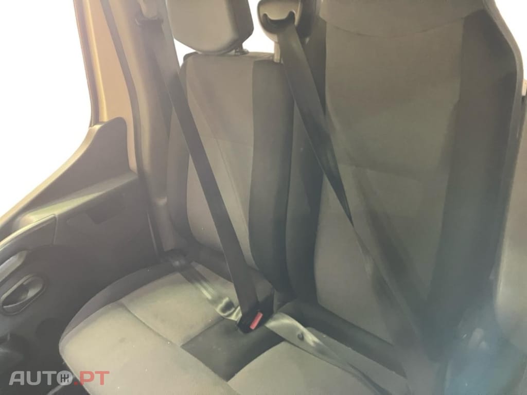 Renault Master 2.3 dCi L2 3.5T Confort