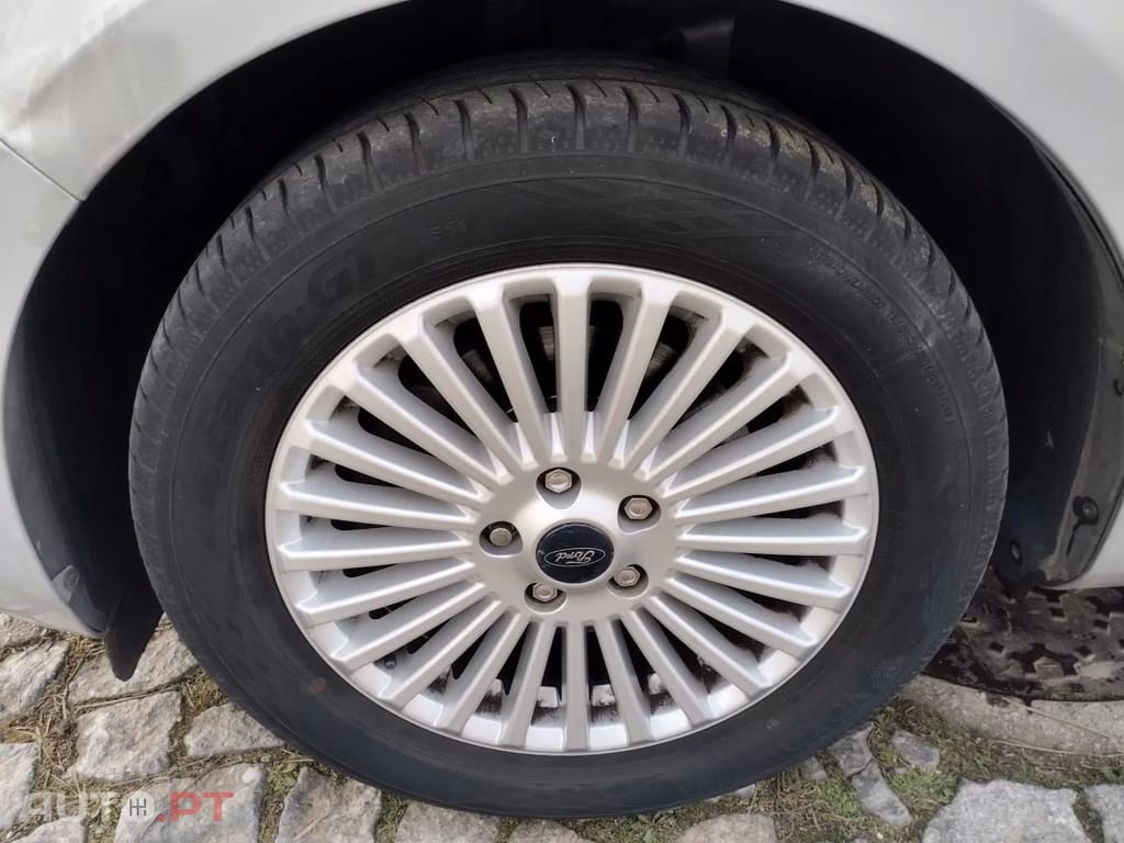 Ford Mondeo SW 1.8 TDCi Titanium