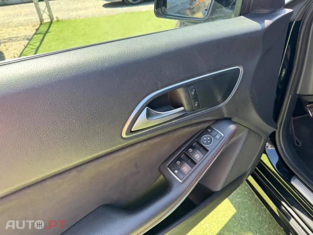 Mercedes-Benz CLA 180 d AMG Line