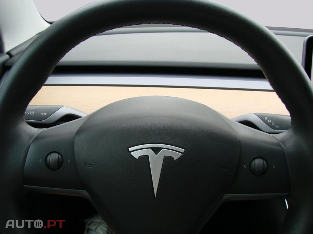 Tesla Model 3 Standard Range Plus RWD I.V.A DEDUTIVEL