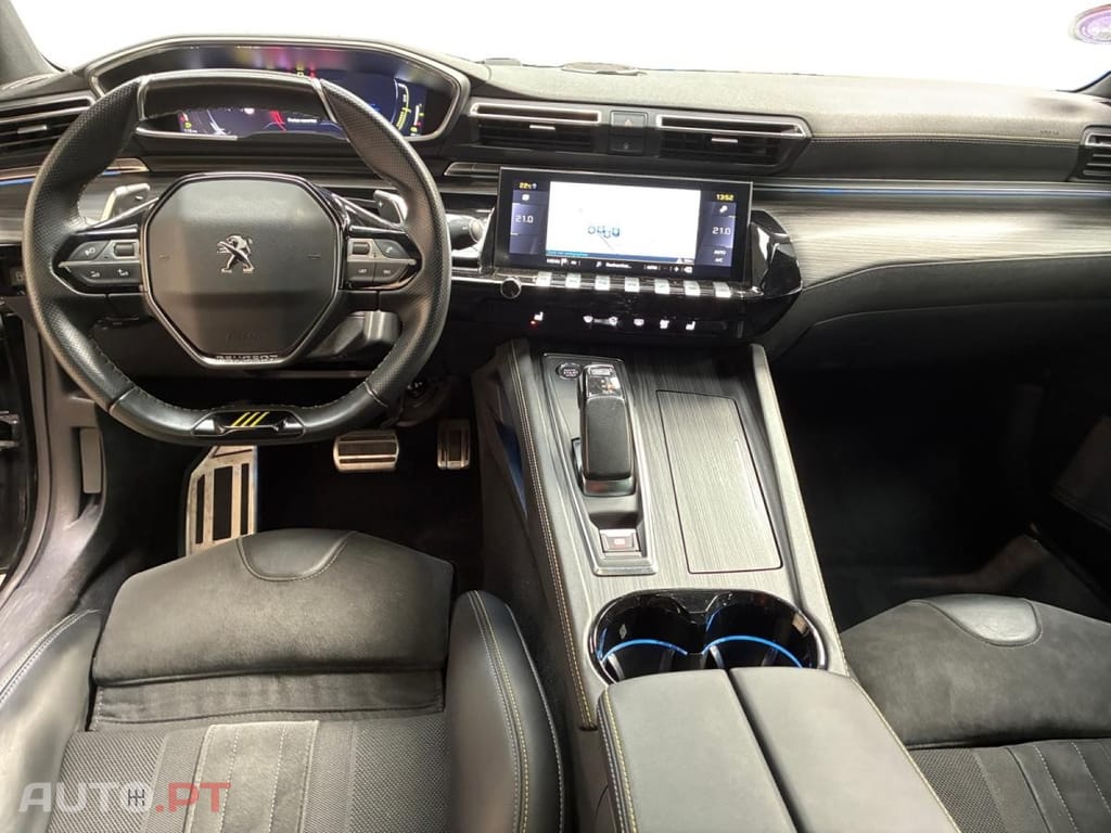 Peugeot 508 Hybrid4 Sport Engineered e-EAT8