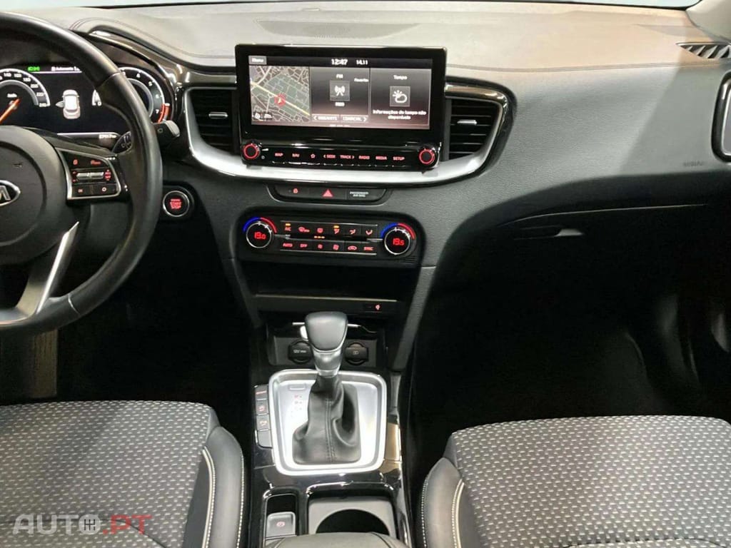 Kia Xceed 1.4 T-GDI Tech + SRF 7DCT