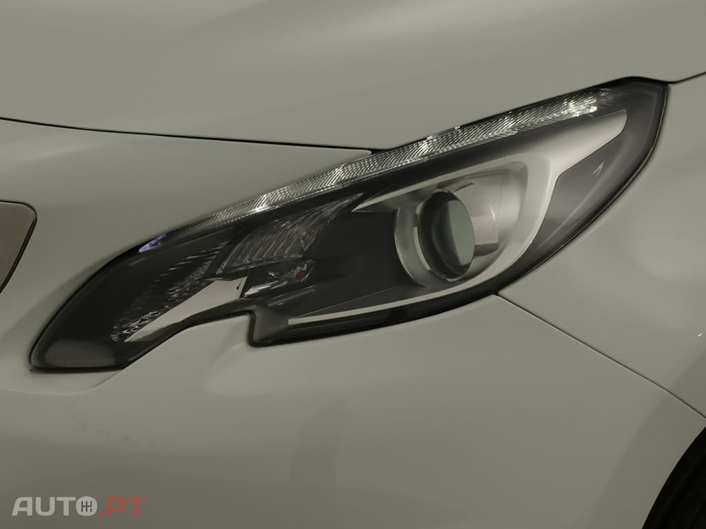 Peugeot 2008 2008 1.2 PureTech Allure