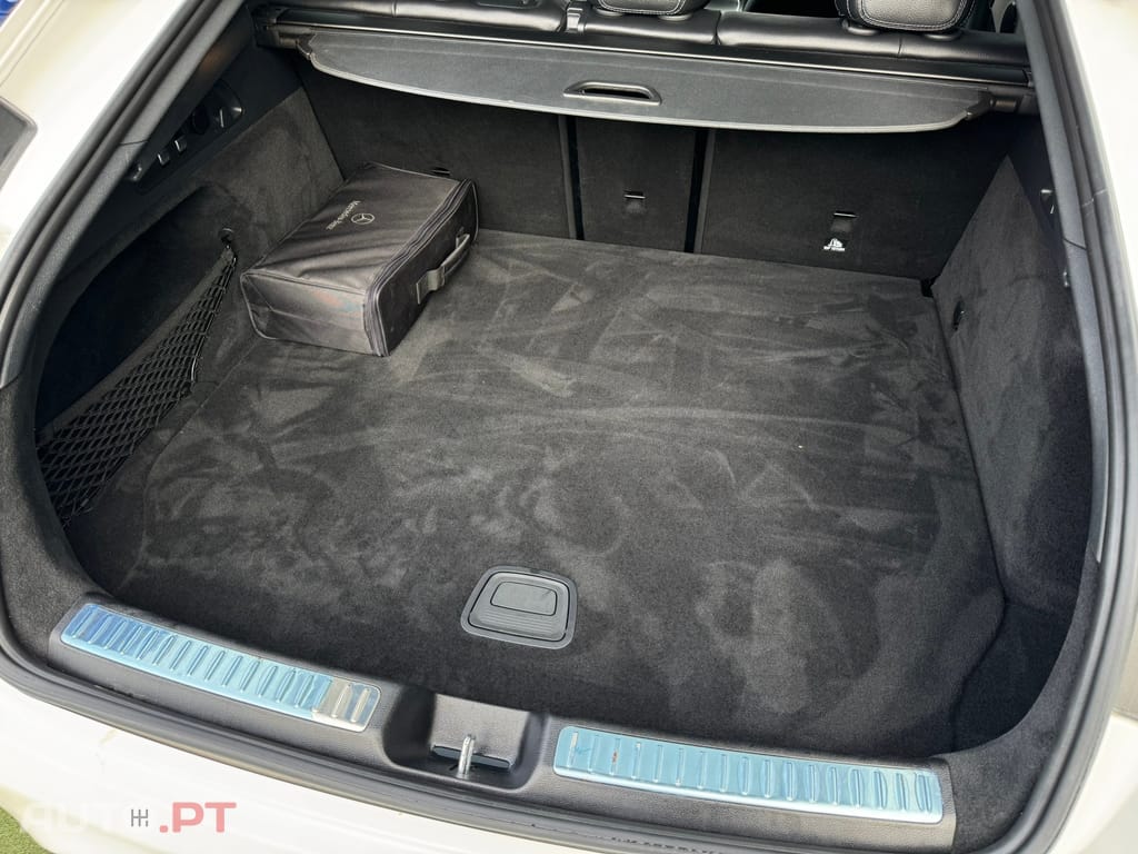 Mercedes-Benz GLC 300 e Coupé 4Matic