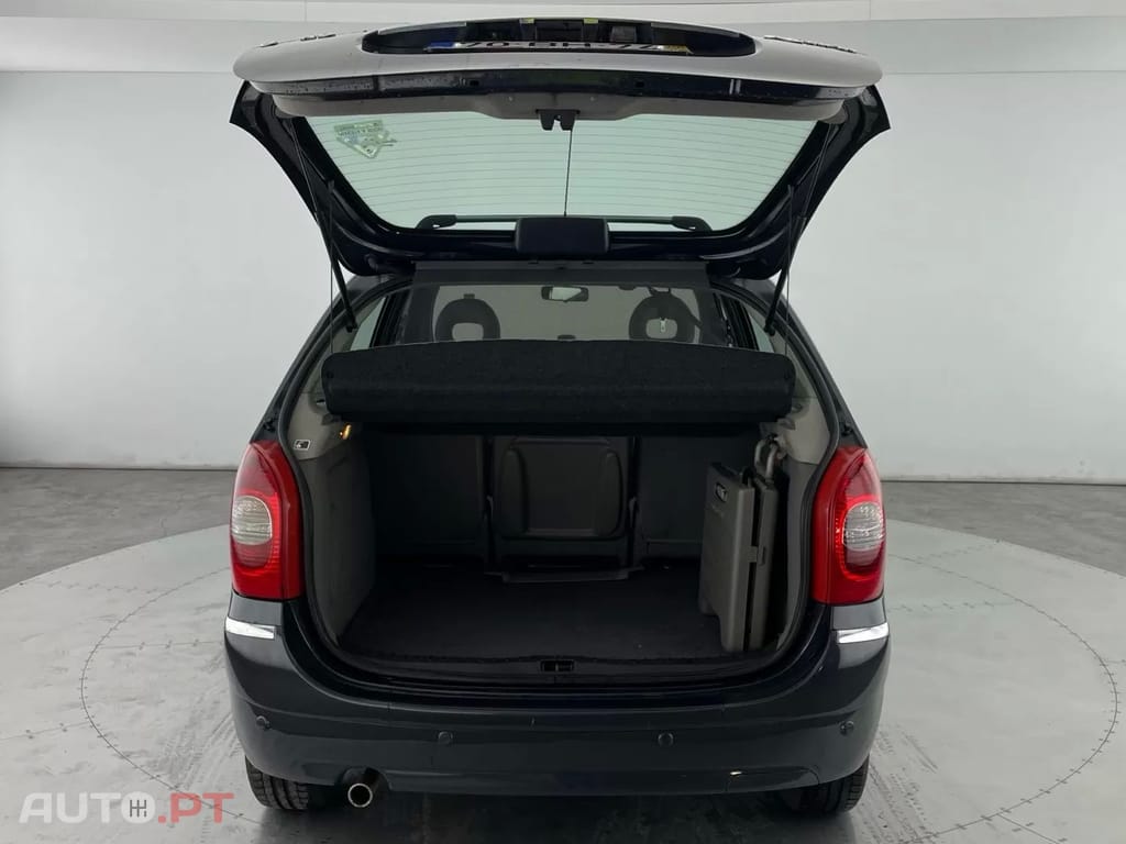 Citroen Xsara Picasso 1.6i Exclusive