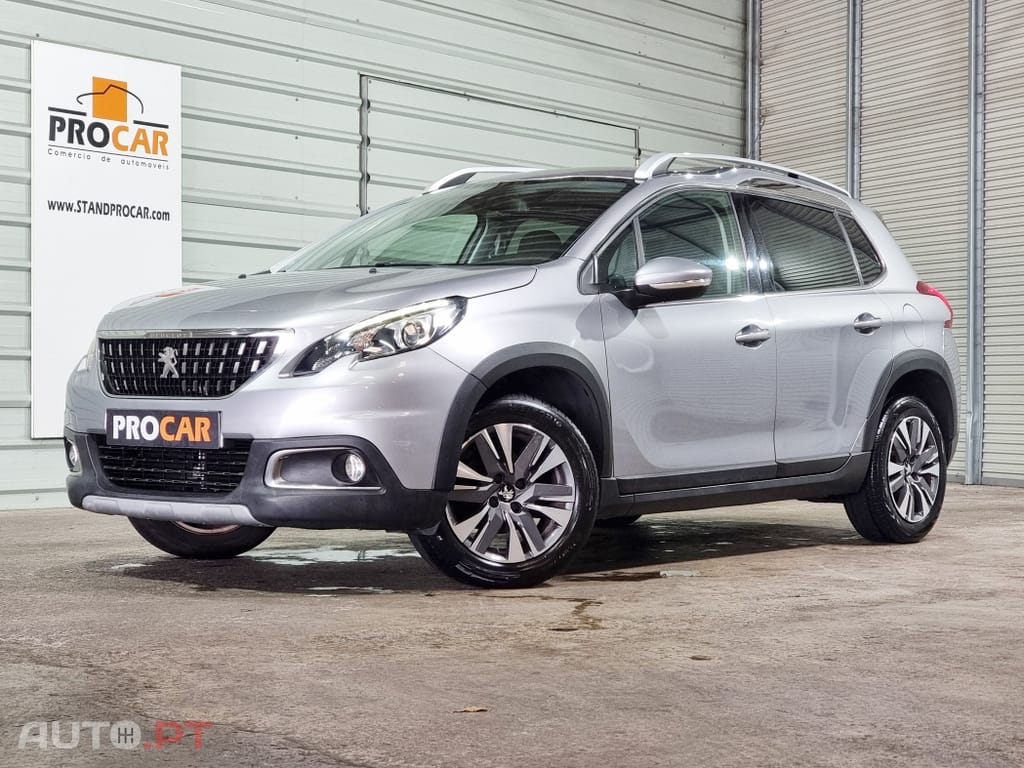 Peugeot 2008 1.2 PureTech Allure