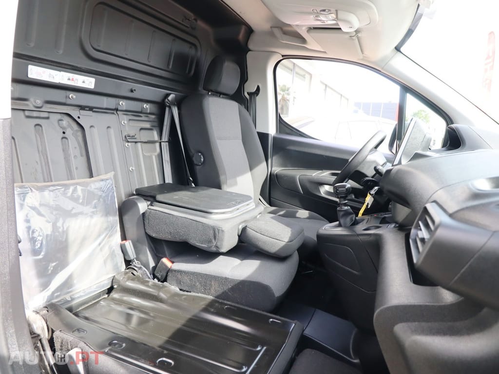 Peugeot Partner 1.5 BlueHDi Premium Standard
