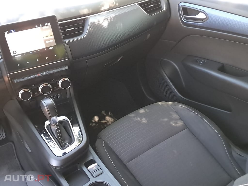 Renault Arkana 1.6 E-Tech Business