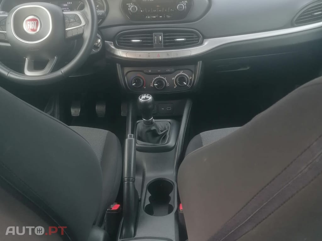 Fiat Tipo 1.3 M-Jet Pop