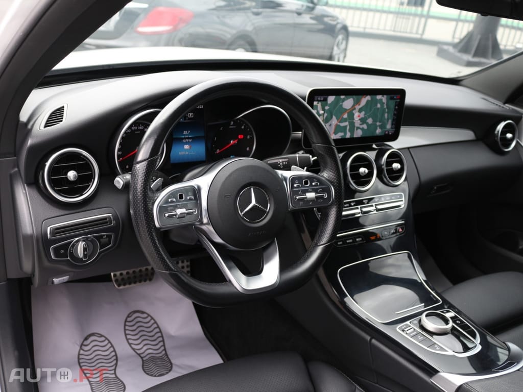 Mercedes-Benz C 300 de AMG Line — fotografia 12
