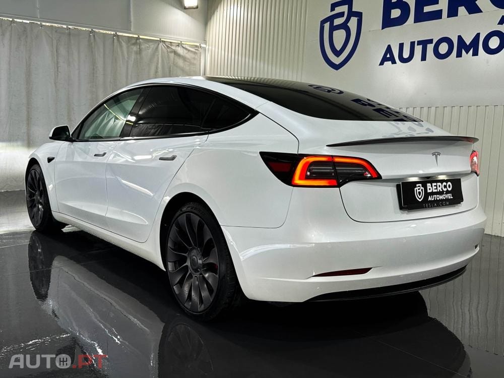 Tesla Model 3 Performance AWD
