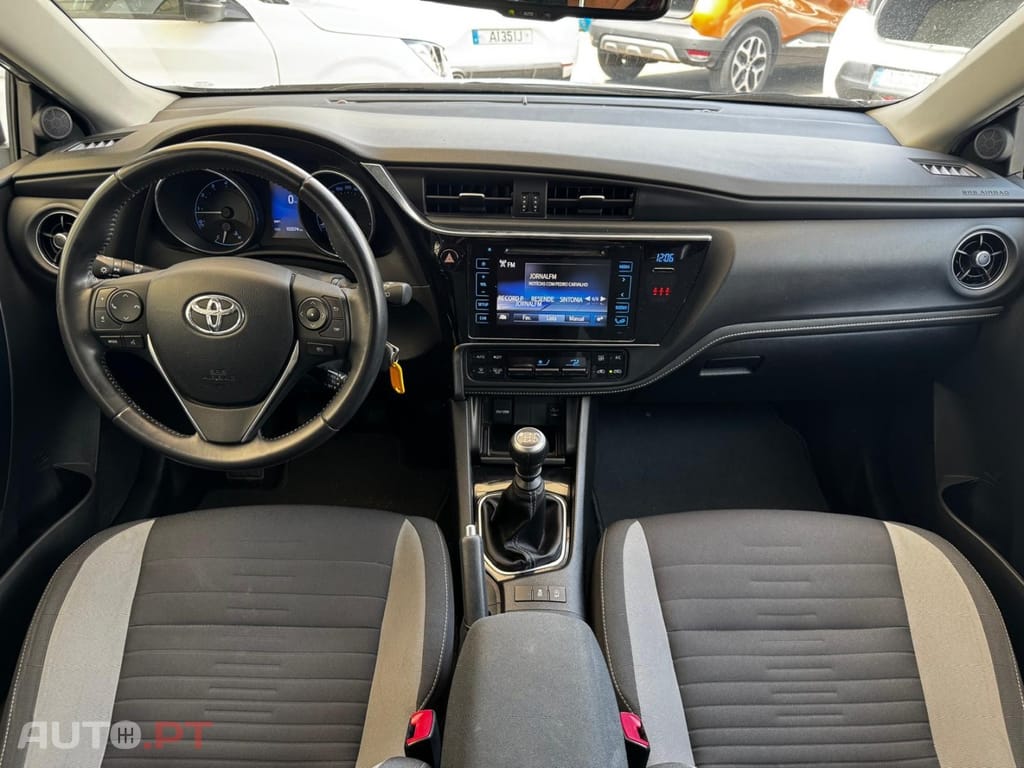 Toyota Auris 1.2T Exclusive