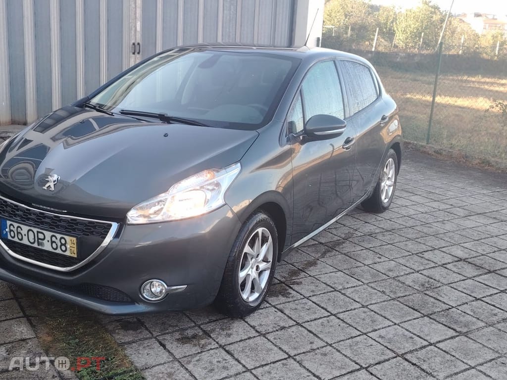 Peugeot 208 1.4 HDi Active