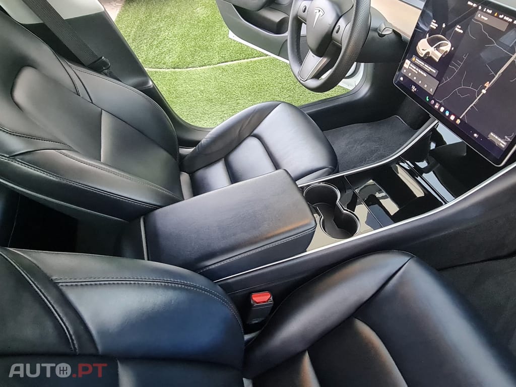 Tesla Model 3 Tração Traseira Premium
