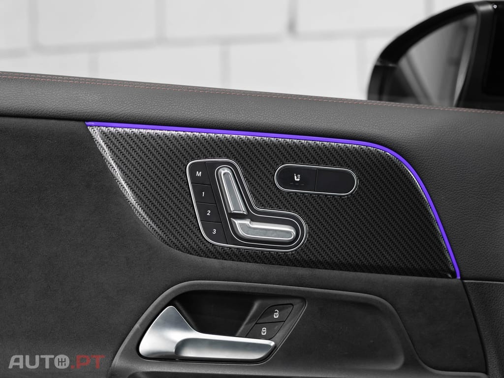 Mercedes-Benz GLA 250 e 8G-DCT AMG Line