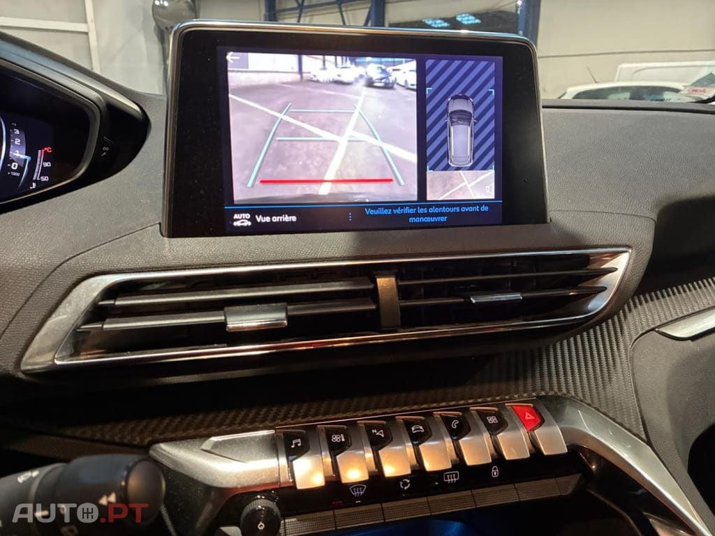 Peugeot 3008 1.2 PureTech Active Pack