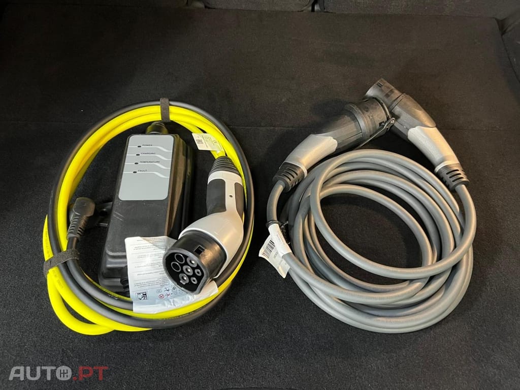 BMW 225 xe iPerformance Auto