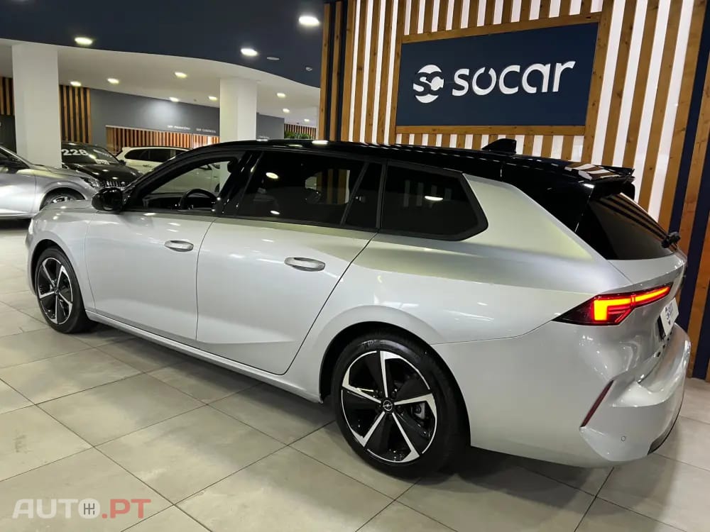 Opel Astra Sports Tourer 1.2 T Hybrid GS eDCT