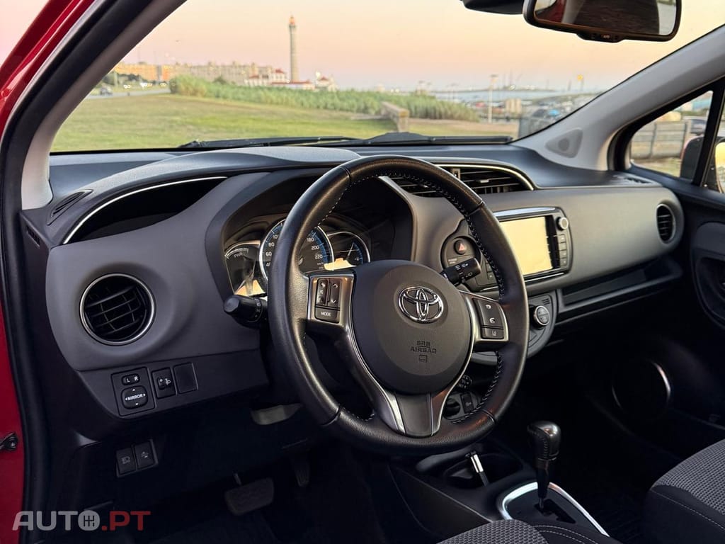 Toyota Yaris 1.5 Hybrid