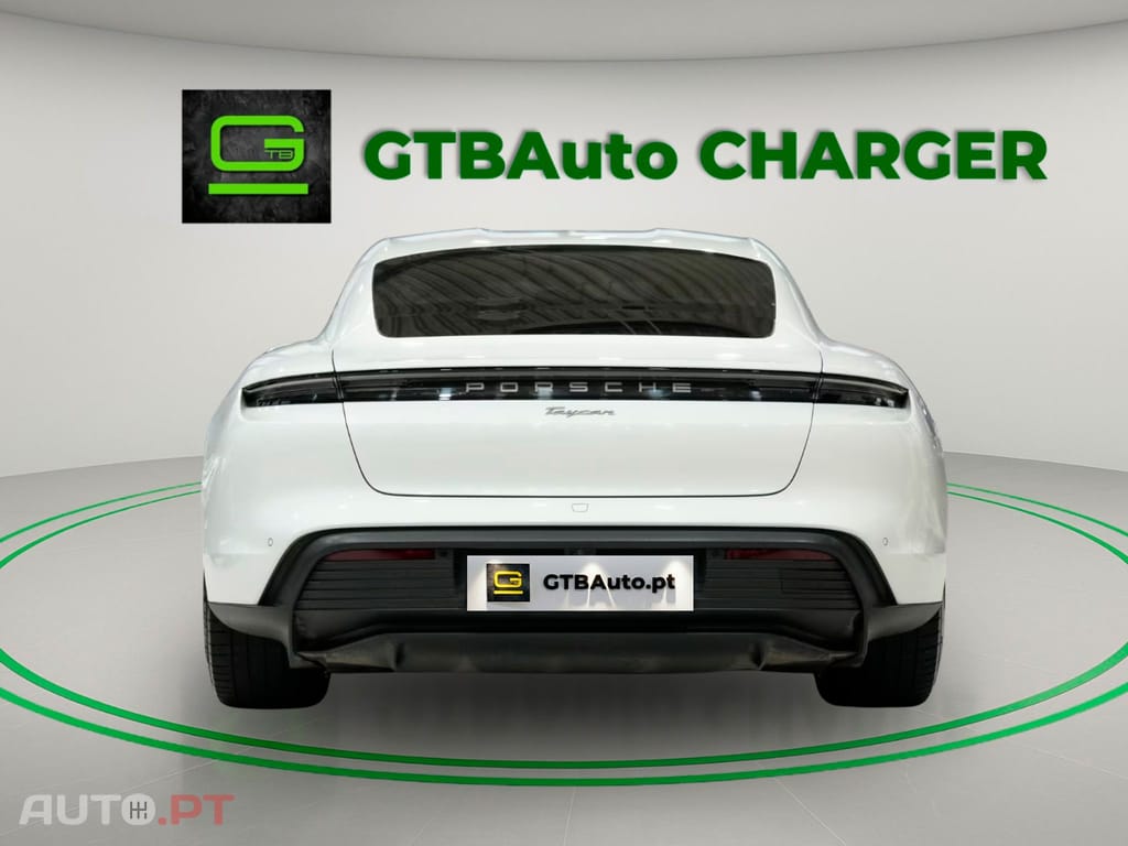 Porsche Taycan I.V.A DEDUTIVEL