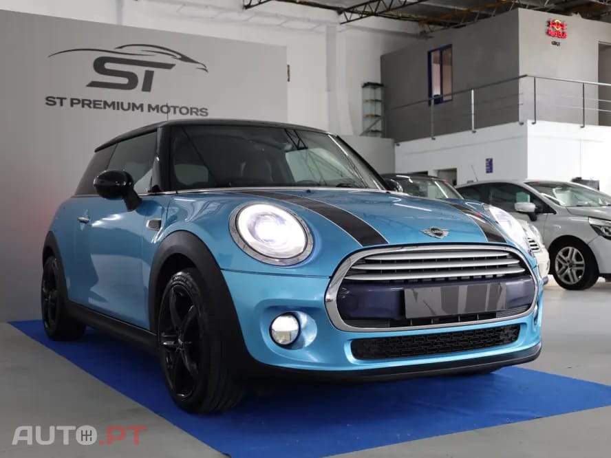 MINI Cooper Cooper D