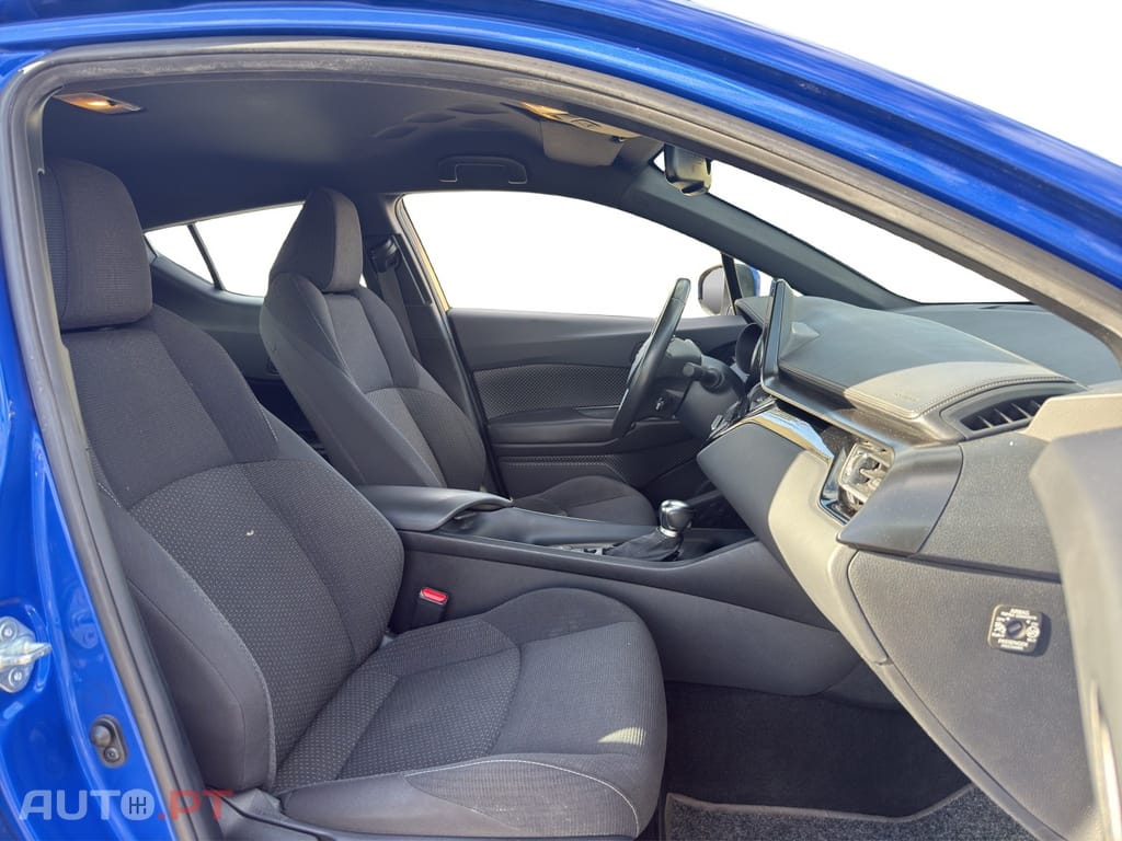 Toyota C-HR 1.8 HSD Comfort+P.Style