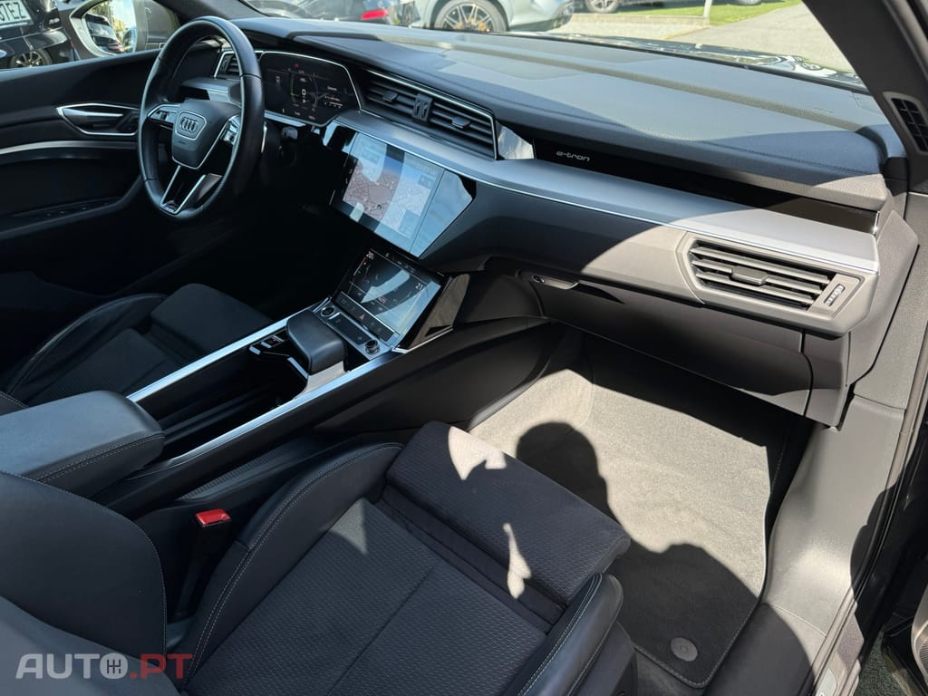 Audi E-Tron 55 quattro S line