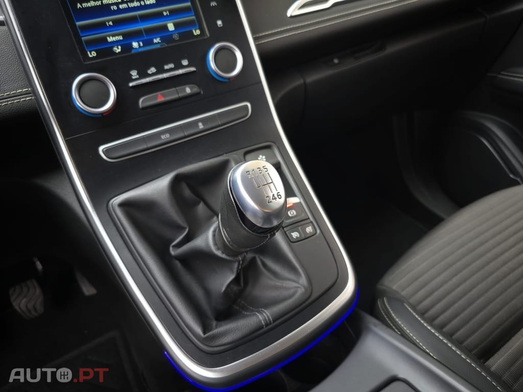 Renault Grand Scénic 1.5 dCi Intens Hybrid Assist SS