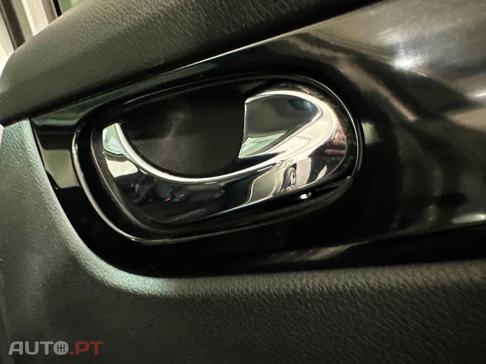 Nissan Qashqai 1.5 dCi N-Connecta Led