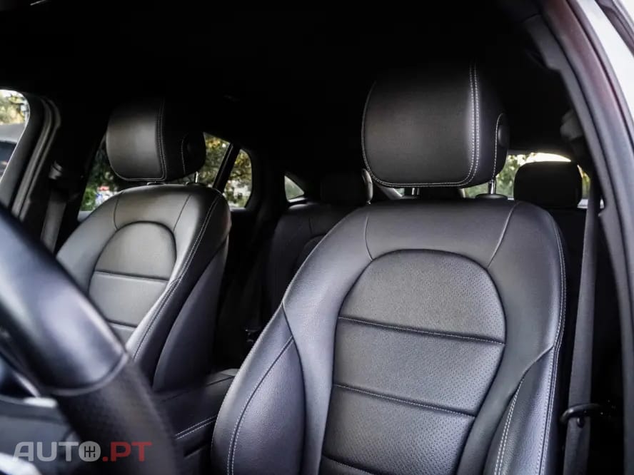 Mercedes-Benz GLC 300 de Coupe 4Matic 9G-TRONIC AMG Line