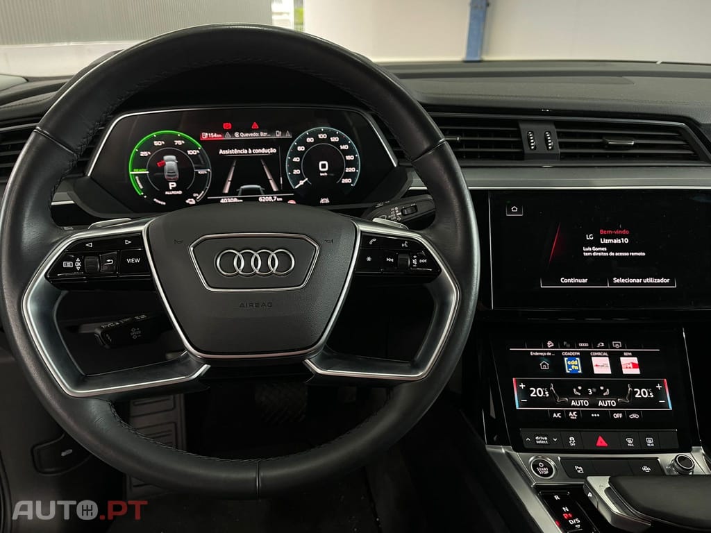 Audi Q8 E-Tron 55 quattro S line