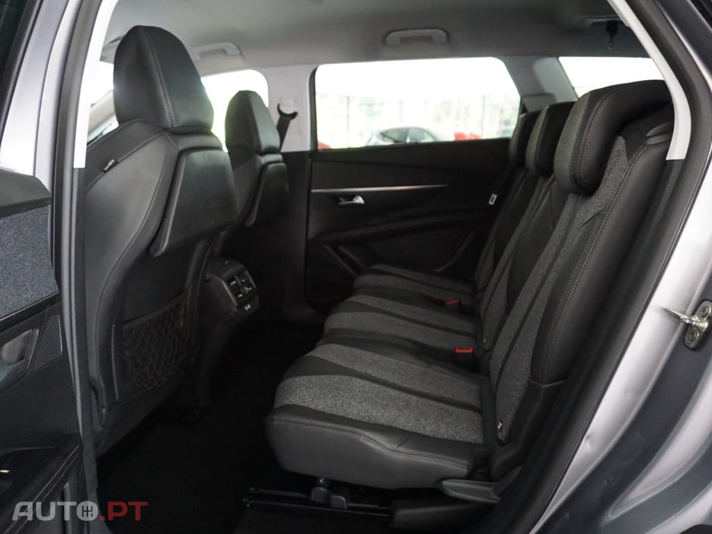 Peugeot 5008 1.2 PureTech Allure
