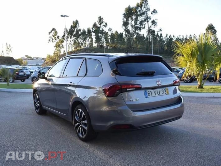 Fiat Tipo 1.3 M-Jet Lounge
