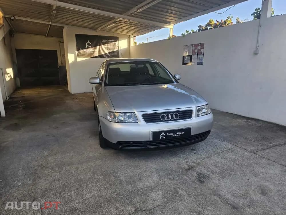 Audi A3 Sportback 1.6 Ambiente Tip.