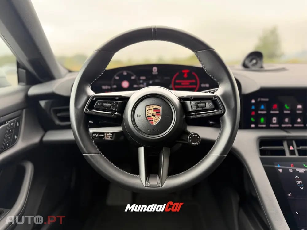 Porsche Taycan 4S