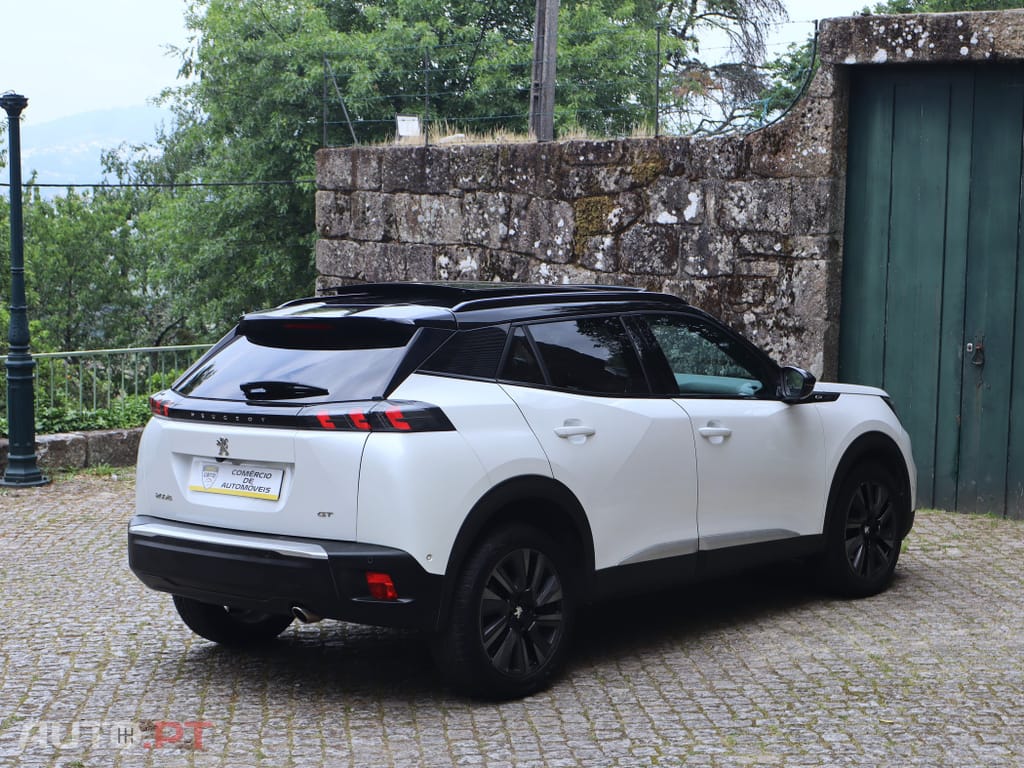 Peugeot 2008 1.5 BlueHDi GT EAT8