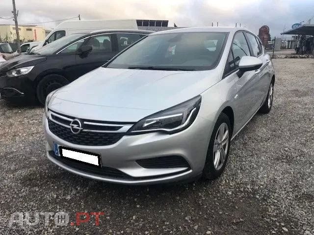 Opel Astra 1.6 CDTI Innovation S/S