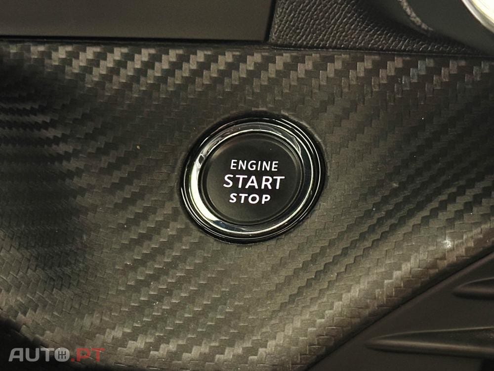 Peugeot E-2008 50 kWh GT Pack