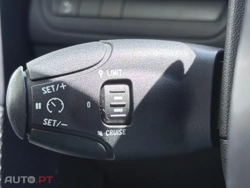 Peugeot 208 1.6 BlueHDi Style
