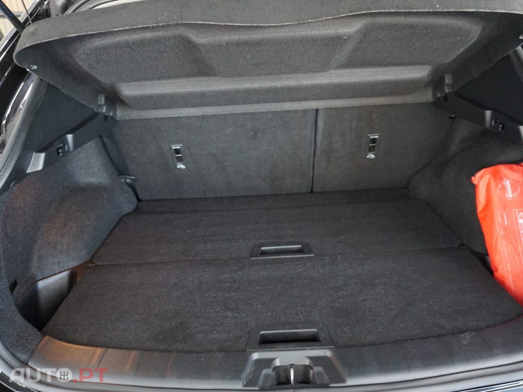 Nissan Qashqai 1.2 DIG-T N-Connecta 18