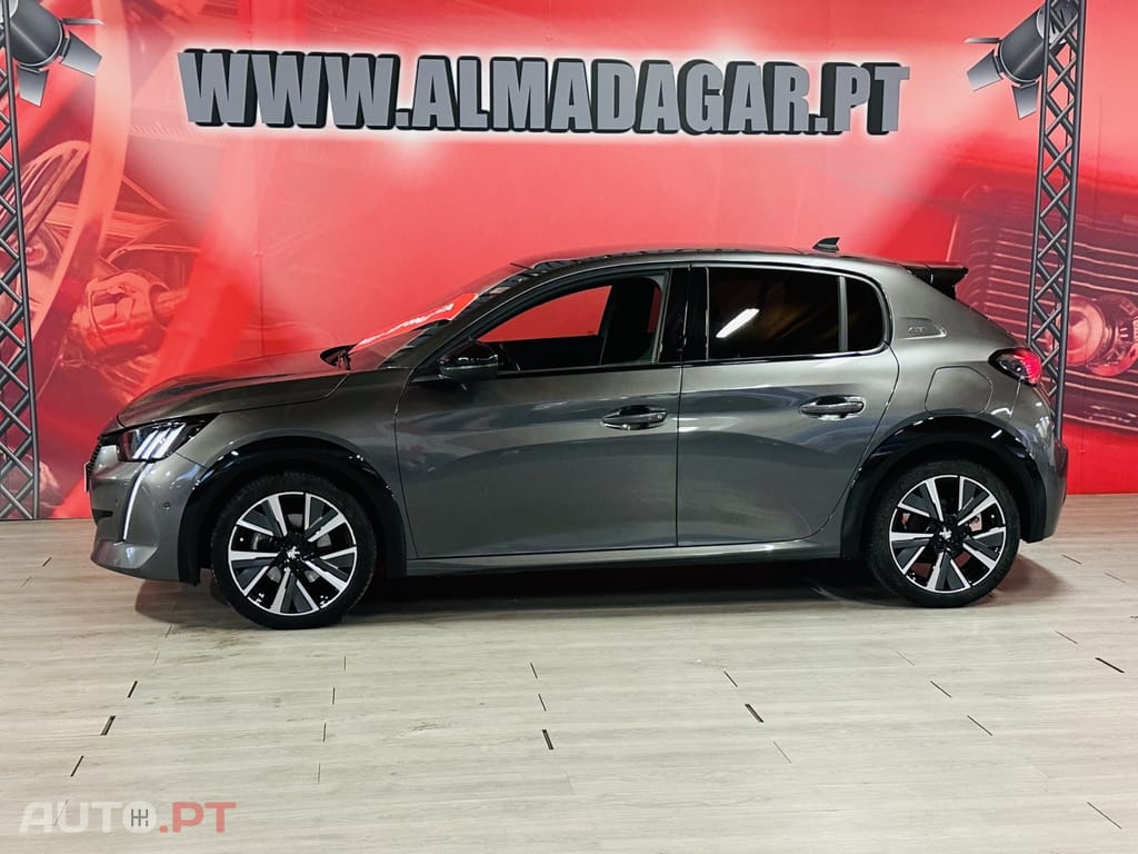 Peugeot 208 1.2 PureTech GT Line EAT8