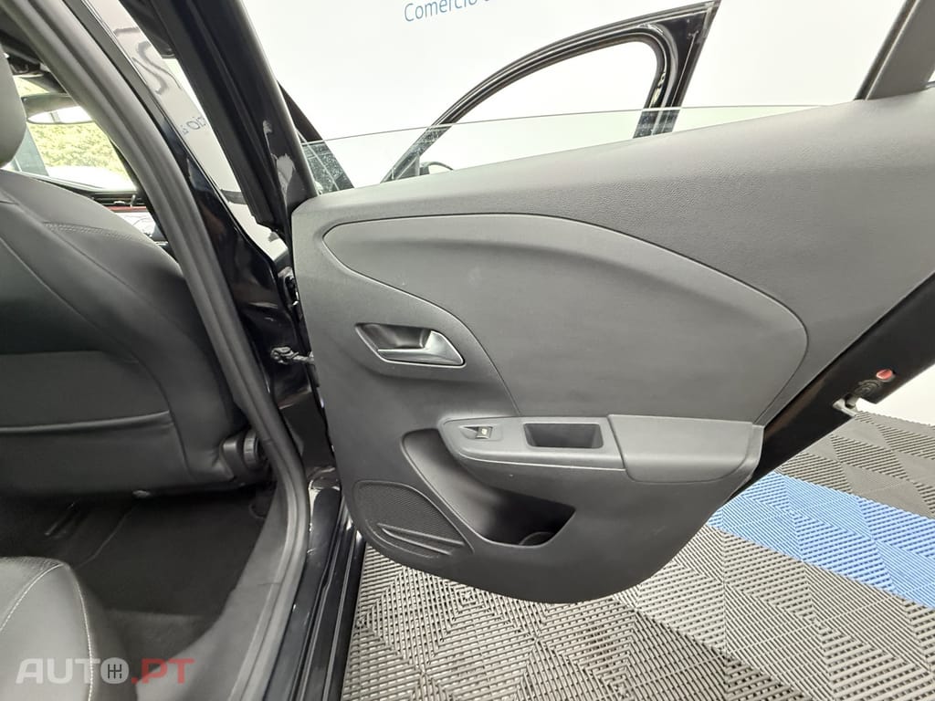 Opel Corsa 1.2 T GS Line