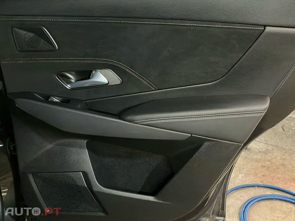 DS DS7 Crossback E-Tense Performance Line+ EAT8